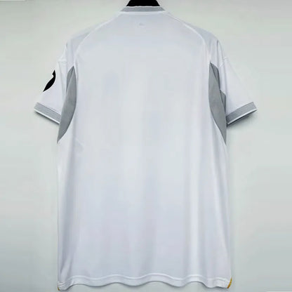 Camiseta Real Madrid Local 25/26 – Versión 1:1 para Aficionados